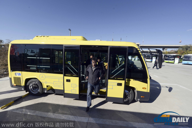 北京APEC期间怀柔投放6.5米纯电动最短公交