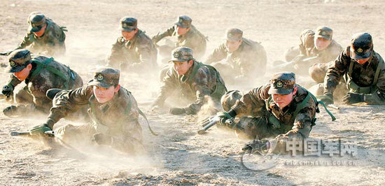 吴爱民升北京卫戍区副司令 曾掌警卫三师[3]