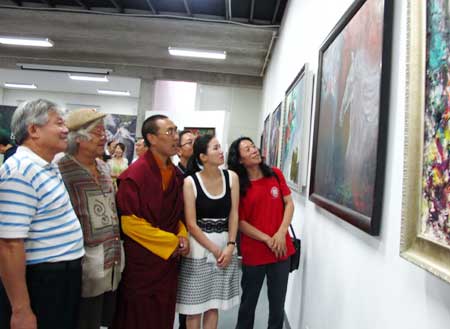 娄晨煜“对话的马”主题画展在京举办