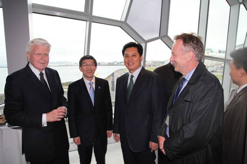 冰岛总统会见中国世界语代表团一行