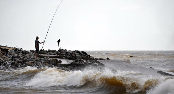 雅宝路成立中国最大服装出口贸易集散地商会