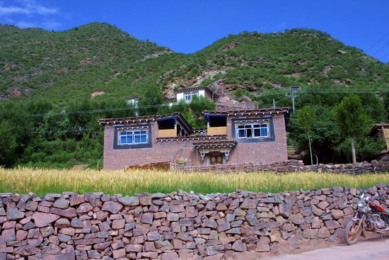 昌都藏族民居和室内陈设(组图)