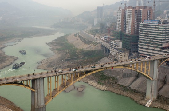 组图：乌江水位下降重庆段基本断航