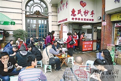 解放碑周边好多“小面20强”，排名谁说了算