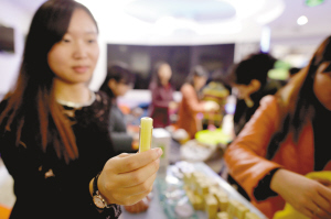 重庆首届农夫市集： 手洗卫生巾玫瑰花唇膏你见过吗