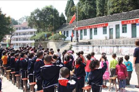 斗山公司第27所希望小学在重庆竣工投入使用