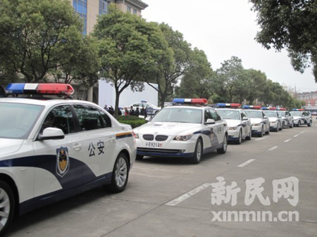 宝马借世博送大礼 上海警方获赠22辆宝马车