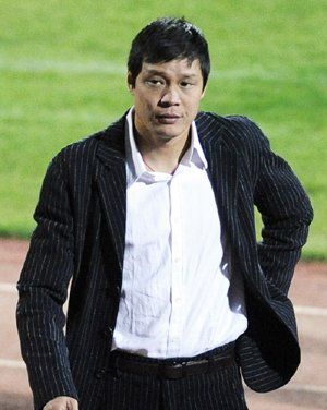 聚焦世博:更国际更狂妄 上海男人新长相