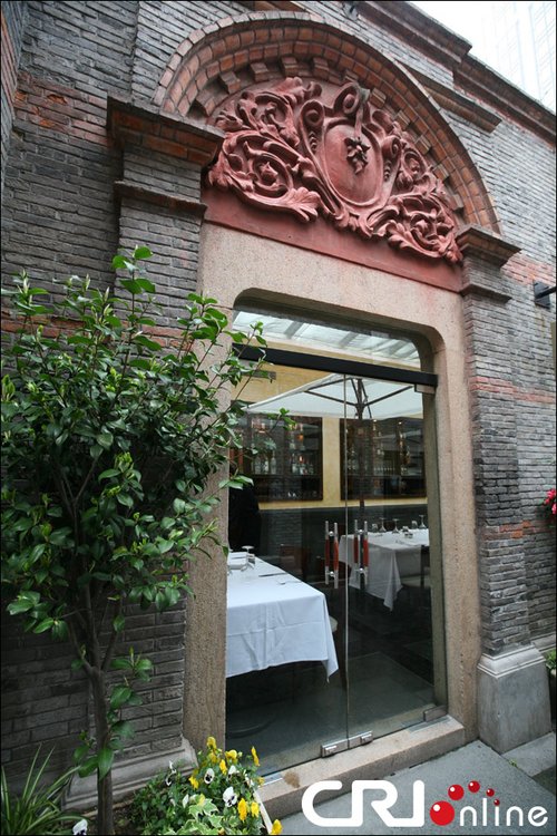 探访弄堂里的妖娆上海(图)