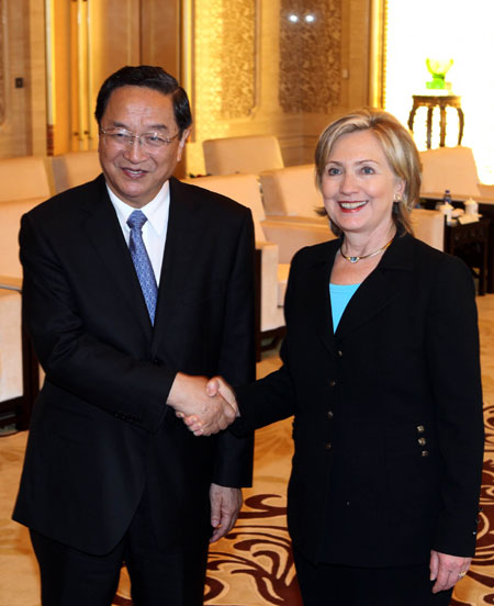 美国国务卿希拉里克林顿参观上海世博园