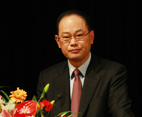 泉州推动企业上市发展 力争5年建十家百亿企业