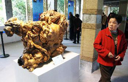 福建入选世博会木雕精品榕城预展