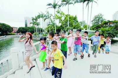 幼儿园将实行最高限价 民办幼儿园收费有望降低