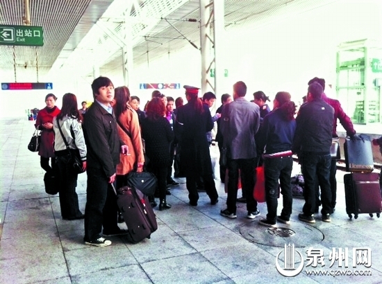 氢气球致泉州五六趟动车晚点