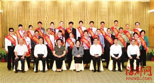孙春兰苏树林会见“践行福建精神”十大人物