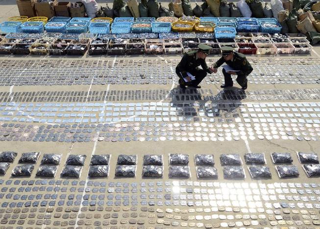 福建福鼎警方查获假冒驰名商品标识20余万件