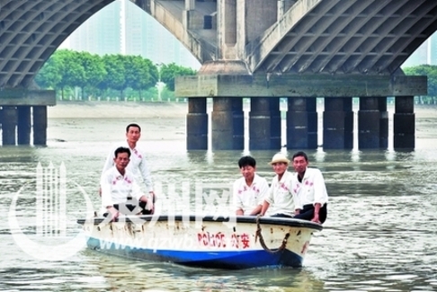 泉州5渔民组建水上救援队 6年间救助上百溺水者