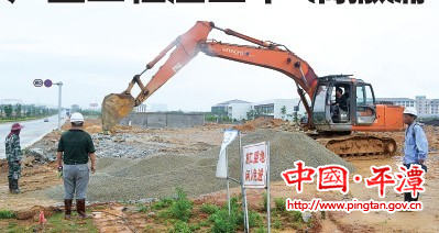 区县多部门联合 严查工程渣土车“滴撒漏”