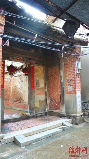 300年古厝深夜被强拆 部门称可能拆错
