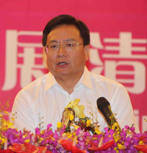 梁奕章:清流花卉业将打造对接国际资本的融资平台