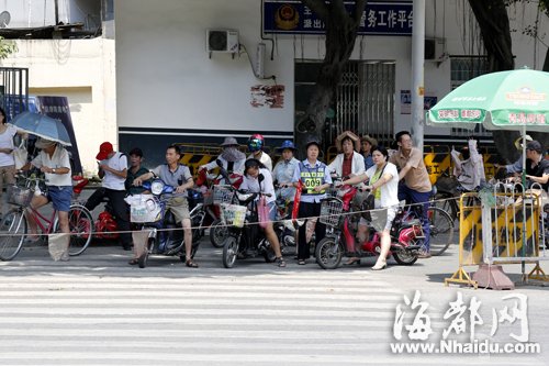 福州实施“全绿十字路口”行人闯红灯现象减少