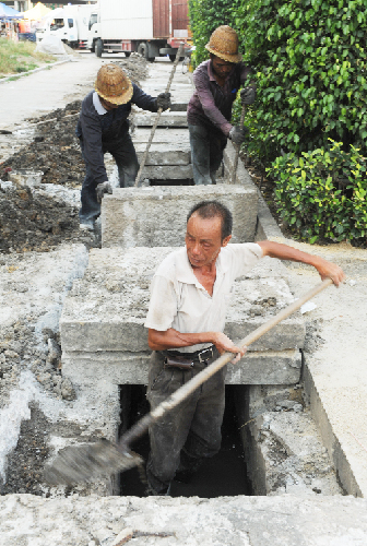 同安：每天巡逻36公里 照亮市民回家路