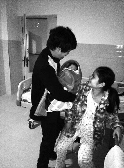 福利院女儿酉健当妈妈　婚后生活因宝宝更加圆满