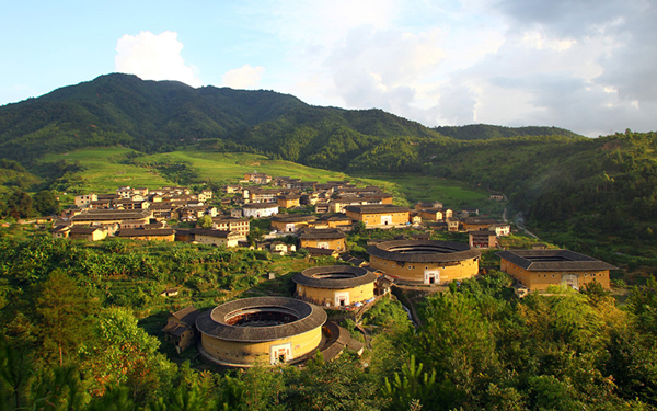 永定土楼入选2013“美丽中国”十佳旅游景区 - 中国在线