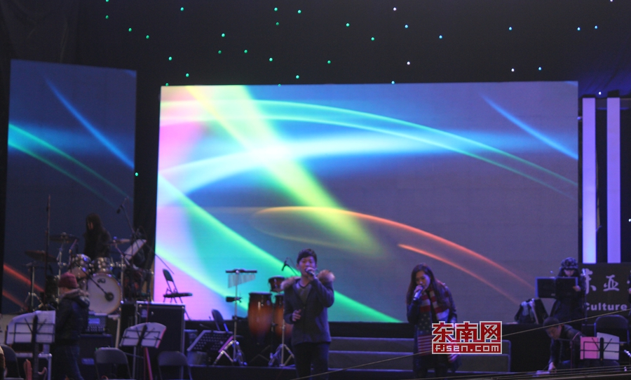 泉州西街音乐节：玩的不仅仅是音乐