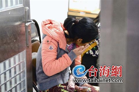 姐弟女生值班室亲吻女生续:区教育局为下体安猥亵的保安小学图片