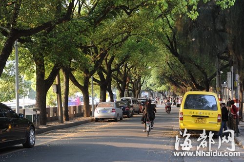 福州小学门口