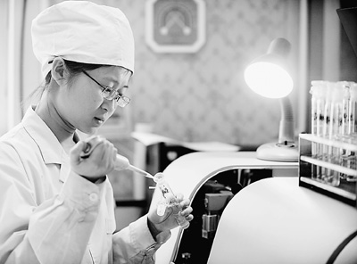 打击非法添加