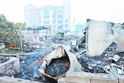 广东烟花爆炸致20死 肇事人缴800万处理费