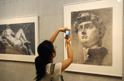 新中国最大规模素描专题展亮相“九艺节”
