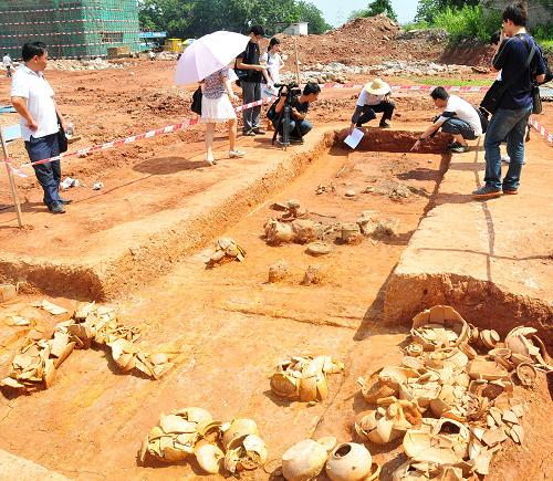 广州再次发现东汉大型墓葬