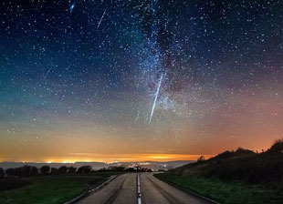 共同长大 七色童年公益师生美术作品展在中山