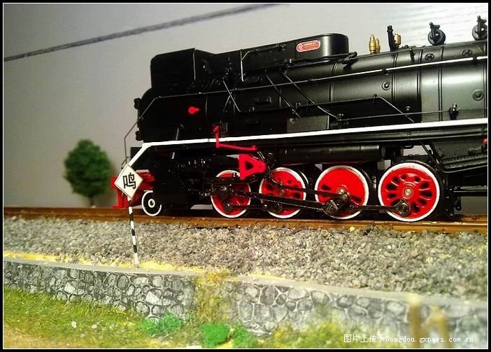 下面让我们重温过去那些熟悉的火车头。