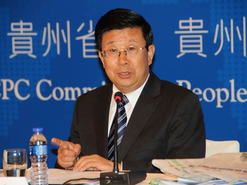 贵州：借船出海 在港举行投资贸易活动媒体推介会