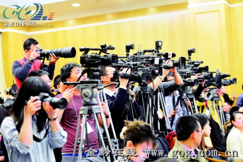 贵州：努力走出一条西部欠发达地区科学发展后发赶超同步小康之路