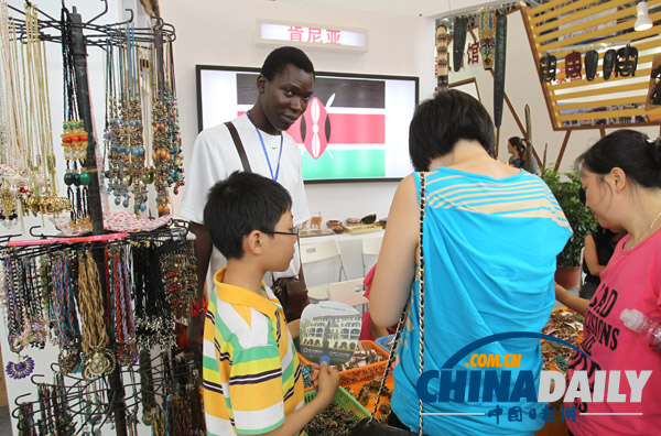 黔东南：旅游发展带旺民间工艺品