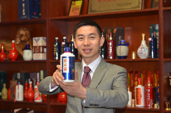 雄正酒业张再彬：一生只做一瓶酒——贵州非公经济群像之八