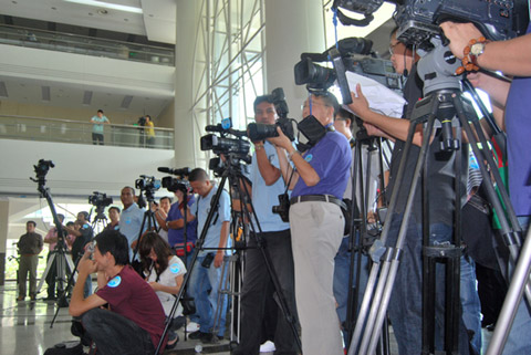 国内外媒体联合启动“自贸区广西行”国际电视采访活动