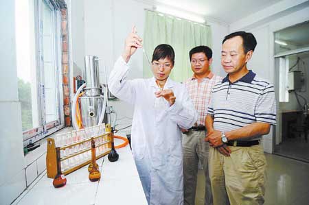 敢做善成的优秀共产党员朱传波事迹回顾