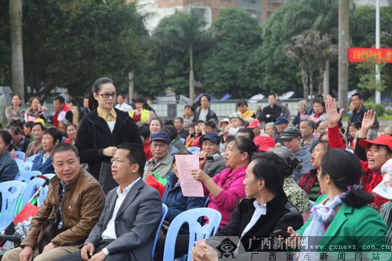 邕宁区：行动起来向“零”艾滋迈进宣传活动