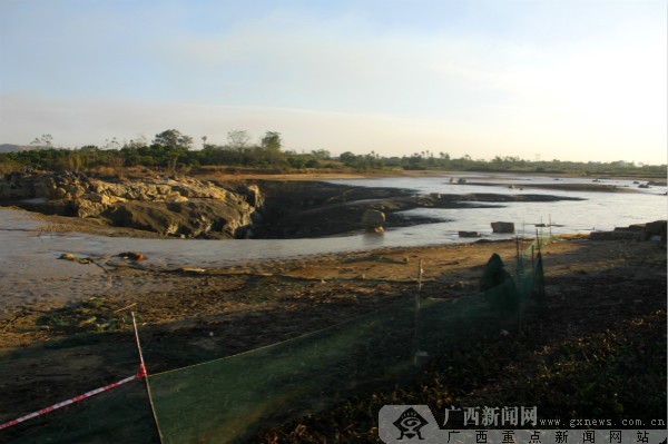 廖县人口_河南各县流入流出人口(2)