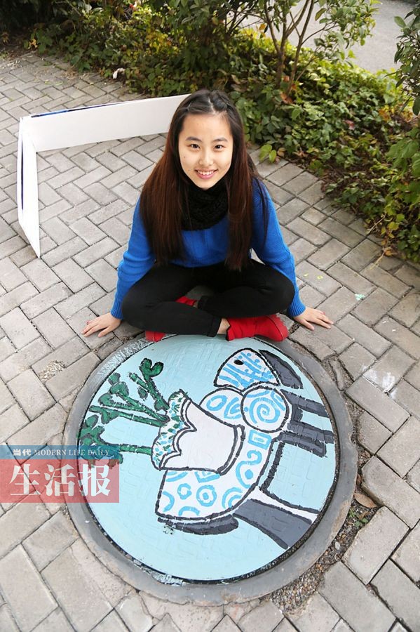 广西艺术学院学生井盖涂鸦 这些井盖萌萌哒