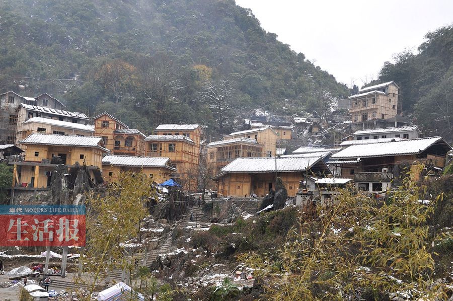 鹅毛大雪飘落百色山区 错过这波雪景还有下波