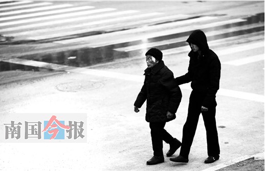 土豪兄长为失明小弟征婚续:多名女子愿做他的眼睛
