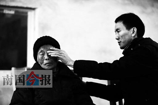 土豪兄长为失明小弟征婚续:多名女子愿做他的眼睛