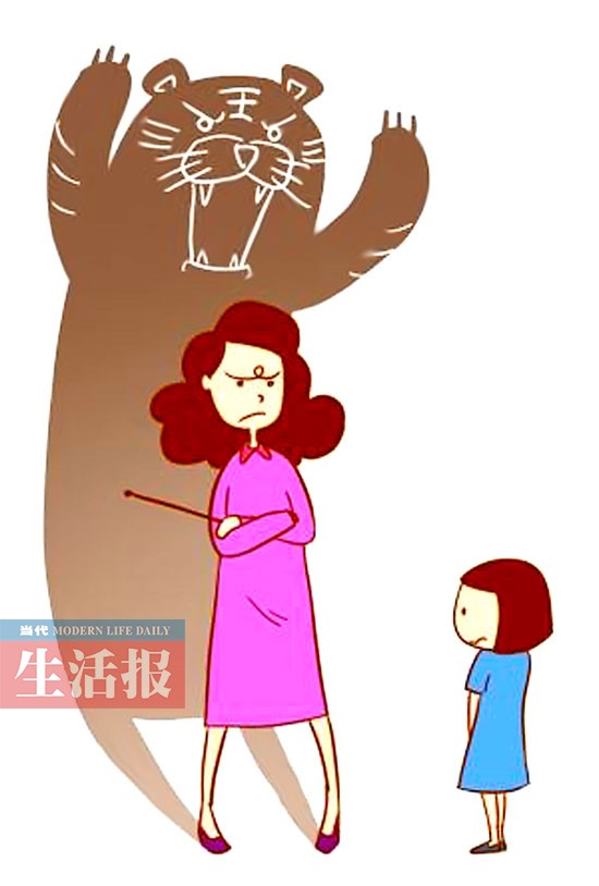 女儿从3岁被暴力老妈打到29岁